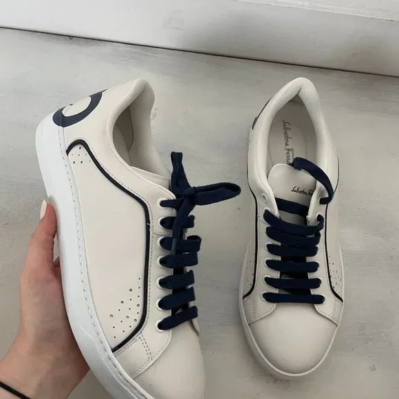 ❌SOLD❌Salvatore Ferragamo Manhattan Leather  Gancini-print Sneaker in White - Picture 3 of 9